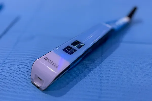 Osstell ISQ implant stability measurement device